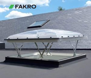 Fereastra evacuare fum acoperis terasa FAKRO DSC P2