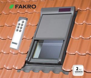 Rulou exterior cu telecomanda Fakro AMZ Solar
