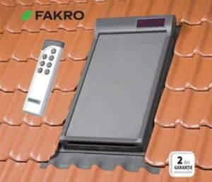 Rulou exterior cu telecomanda Fakro AMZ Solar off