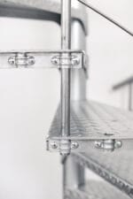 Scara-pentru-exterior-Spino-Zink-Smart-3